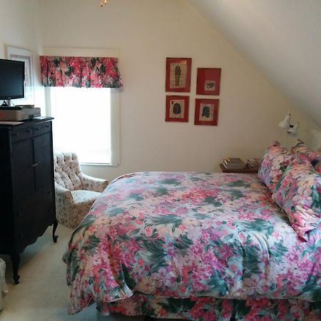 Fairmont House Bed & Breakfast Mahone Bay Eksteriør bilde