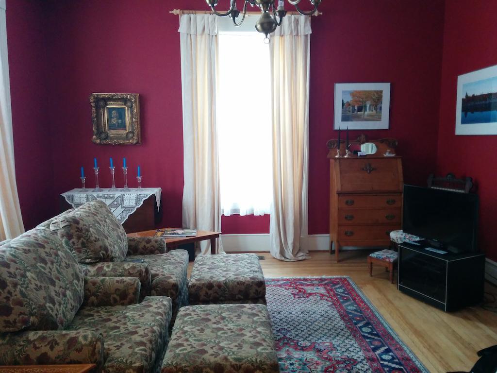 Fairmont House Bed & Breakfast Mahone Bay Eksteriør bilde